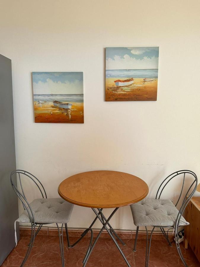 Casa Sara Apartment กอสตากาลมา ภายนอก รูปภาพ
